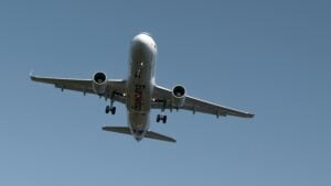 Aerolínie rušia lety do Izraela, Dubaja, Abu Dhabi a Ammánu po útokoch na Irán