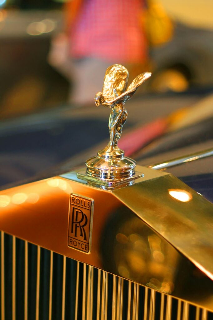 Tajomstvo Spirit of Ecstasy a tikanie hodín: Čo ste nevedeli o Rolls-Royce?